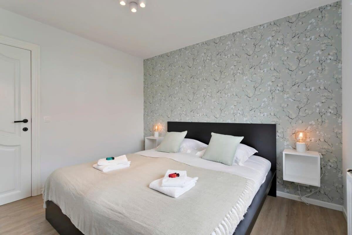 Huswell - Spacious Bungalow With Garden Near The Beach & Sea Middelkerke Esterno foto